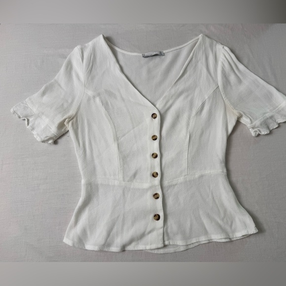 Bershka White Button-Up Women's Top - Picture 2 of 8